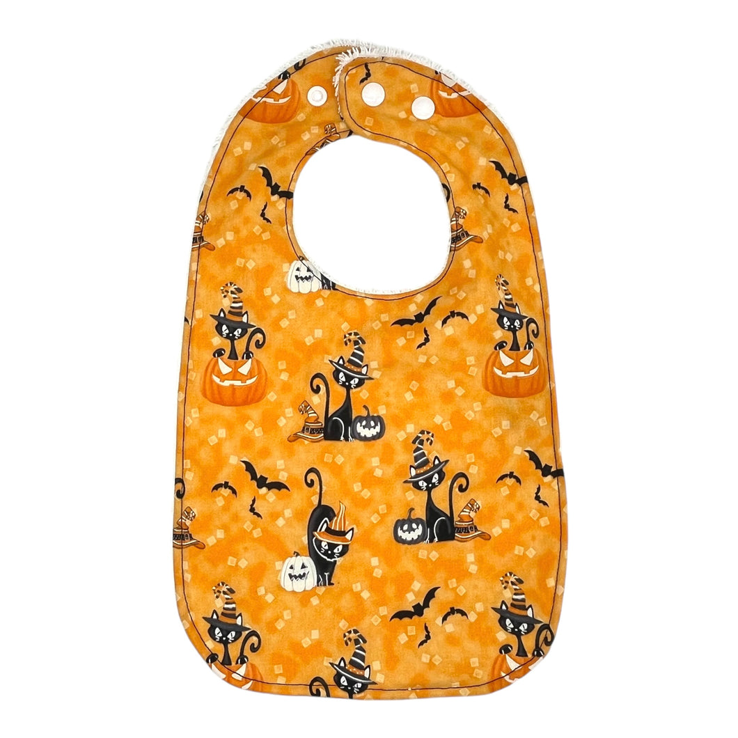 Everyday Bib in ‘Halloween Cats’