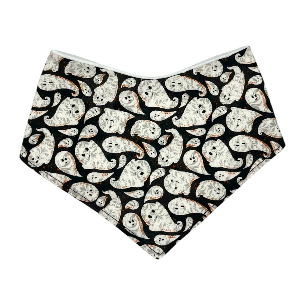 Bandana Bib in ‘Ghosts’