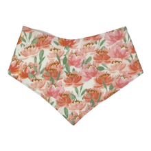 Load image into Gallery viewer, Bandana Bib in ‘Peach Floral’
