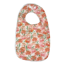 Load image into Gallery viewer, Everyday Bib in &#39;Peach Floral’

